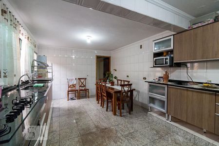 Casa para alugar com 300m², 3 quartos e 4 vagasCozinha