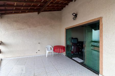 Casa para alugar com 300m², 3 quartos e 4 vagasVaranda salão de festas