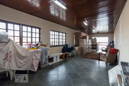 Casa para alugar com 300m², 3 quartos e 4 vagasSalão de festas