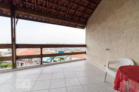 Casa para alugar com 300m², 3 quartos e 4 vagasVaranda salão de festas