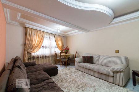 Sala de estar de casa para alugar com 3 quartos, 300m² em Parque Continental Ii, Guarulhos