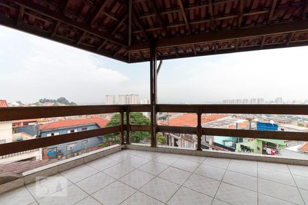 Casa para alugar com 300m², 3 quartos e 4 vagasVaranda salão de festas