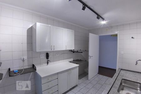 Apartamento para alugar com 95m², 2 quartos e 1 vagaCozinha