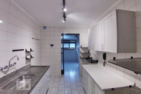 Apartamento para alugar com 95m², 2 quartos e 1 vagaCozinha
