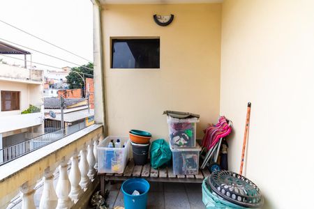 Casa à venda com 215m², 3 quartos e 2 vagasVaranda