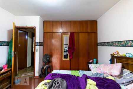 Casa à venda com 215m², 3 quartos e 2 vagasSuíte 3
