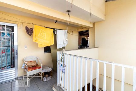 Casa à venda com 215m², 3 quartos e 2 vagasTerraço