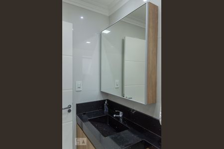 Apartamento à venda com 56m², 2 quartos e 1 vaga Apartamento à venda com 56m², 2 quartos e 1 vagaBanheiro da Suíte