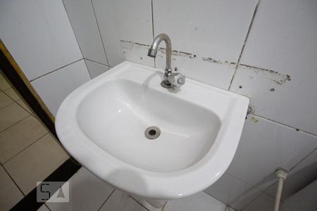 Casa para alugar com 45m², 1 quarto e sem vaga Casa para alugar com 45m², 1 quarto e sem vagaBanheiro