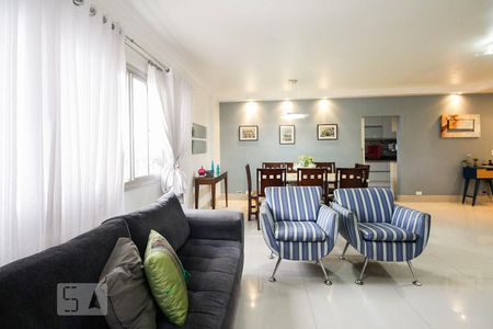 Sala  de apartamento à venda com 4 quartos, 150m² em Jardim Analia Franco, São Paulo