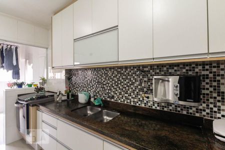 Apartamento à venda com 150m², 4 quartos e 2 vagasCozinha 