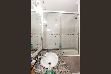 Apartamento à venda com 150m², 4 quartos e 2 vagasBanheiro Suíte 