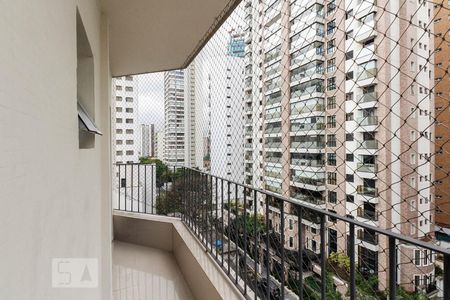 Apartamento à venda com 150m², 4 quartos e 2 vagasSacada Quarto 2