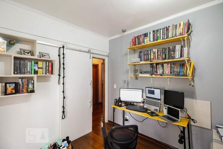Apartamento à venda com 150m², 4 quartos e 2 vagasQuarto 3