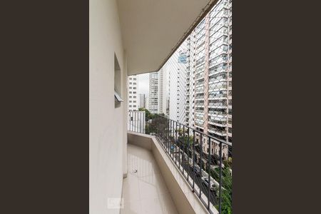 Apartamento à venda com 150m², 4 quartos e 2 vagasSacada Quarto 2