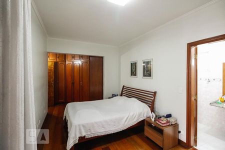Apartamento à venda com 150m², 4 quartos e 2 vagasSuíte 