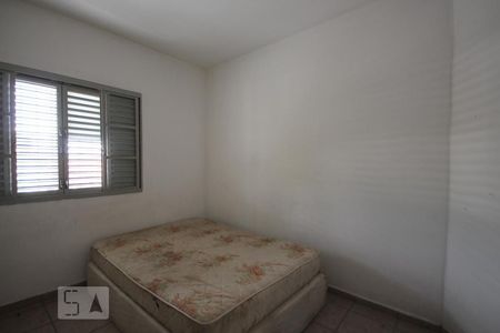 Casa de condomínio para alugar com 200m², 3 quartos e sem vagaQuarto 2