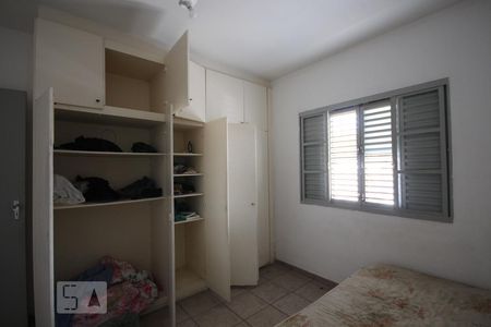 Casa de condomínio para alugar com 200m², 3 quartos e sem vagaQuarto 2