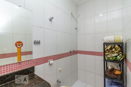 Casa à venda com 400m², 3 quartos e 3 vagasBanheiro da Suíte 3