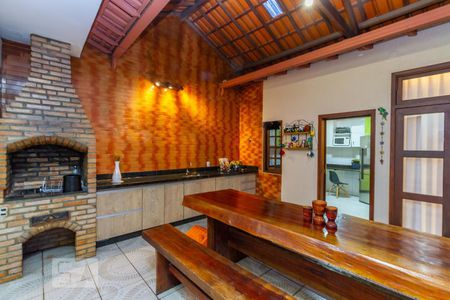 Casa à venda com 400m², 3 quartos e 3 vagasEspaço Gourmet