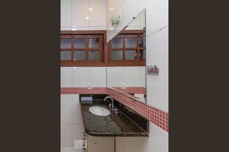 Casa à venda com 400m², 3 quartos e 3 vagasBanheiro da Suíte 3