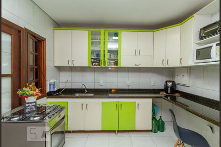 Casa à venda com 400m², 3 quartos e 3 vagasCozinha