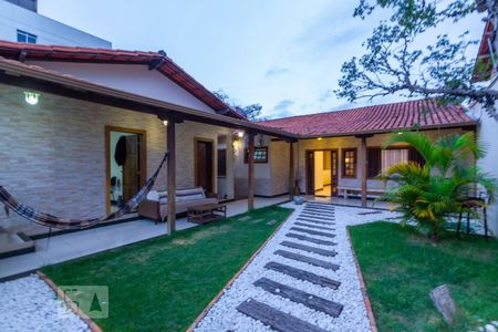 Casa à venda com 400m², 3 quartos e 3 vagasÁrea comum