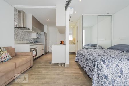 Quarto  de kitnet/studio para alugar com 1 quarto, 32m² em Brooklin Paulista, São Paulo