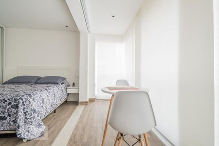 Varanda  de kitnet/studio para alugar com 1 quarto, 32m² em Brooklin Paulista, São Paulo
