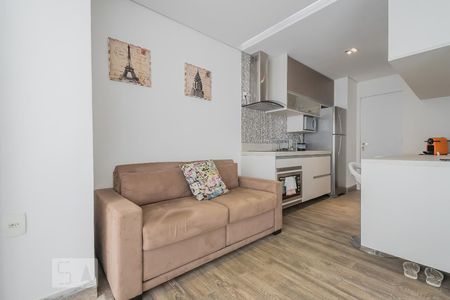 Sala de kitnet/studio para alugar com 1 quarto, 32m² em Brooklin Paulista, São Paulo