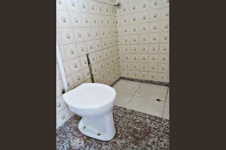 Casa à venda com 100m², 2 quartos e sem vagaBanheiro