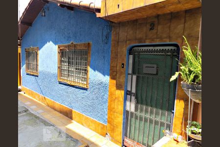 Casa à venda com 100m², 2 quartos e sem vagaFachada