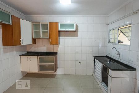 Cozinha de casa à venda com 2 quartos, 100m² em Vila Nova Manchester, São Paulo