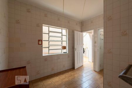 Casa para alugar com 300m², 5 quartos e 2 vagasÁrea de Serviço