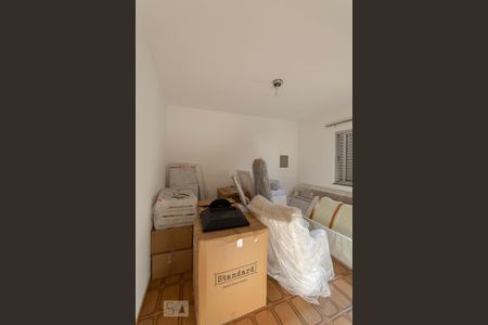 Casa para alugar com 300m², 5 quartos e 2 vagasedícula