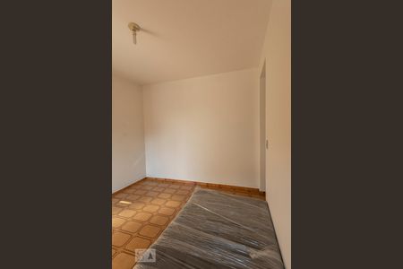 Casa para alugar com 300m², 5 quartos e 2 vagasedícula
