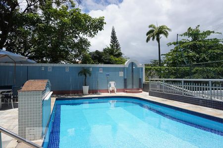 Apartamento para alugar com 71m², 2 quartos e 1 vagaÁrea comum - Piscina