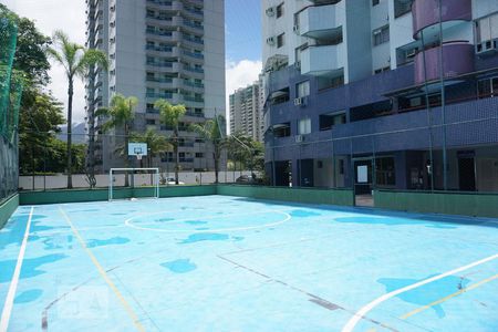 Apartamento para alugar com 71m², 2 quartos e 1 vagaÁrea comum - Quadra Esportiva