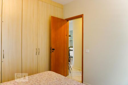 Apartamento para alugar com 71m², 2 quartos e 1 vagaQuarto 1