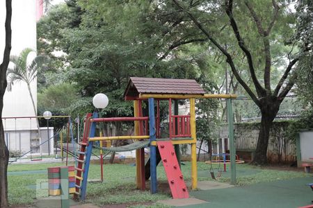 Apartamento para alugar com 48m², 2 quartos e 1 vagaÁrea Comum - Playground