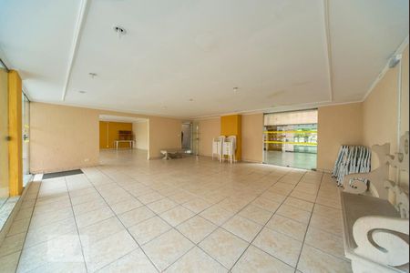 Apartamento à venda com 73m², 2 quartos e 1 vagaÁrea comum - Salão de festas