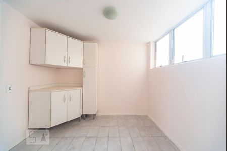 Apartamento à venda com 73m², 2 quartos e 1 vagaQuarto de Serviço 