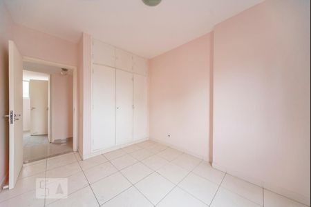 Apartamento à venda com 73m², 2 quartos e 1 vagaQuarto 2