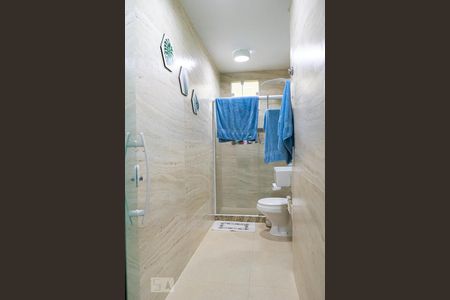 Casa à venda com 180m², 3 quartos e 2 vagas Casa à venda com 180m², 3 quartos e 2 vagasBanheiro da Suíte