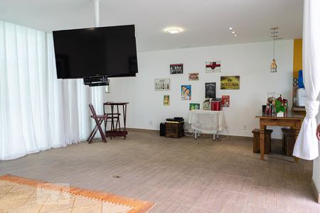Casa à venda com 180m², 3 quartos e 2 vagas Casa à venda com 180m², 3 quartos e 2 vagasÁrea Gourmet