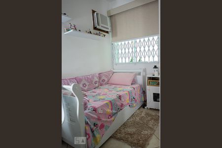 Casa à venda com 180m², 3 quartos e 2 vagas Casa à venda com 180m², 3 quartos e 2 vagasQuarto 2