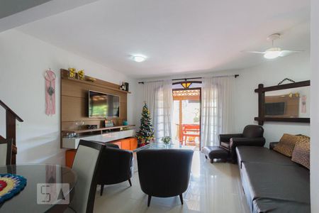 Sala de casa à venda com 4 quartos, 280m² em Tanque, Rio de Janeiro