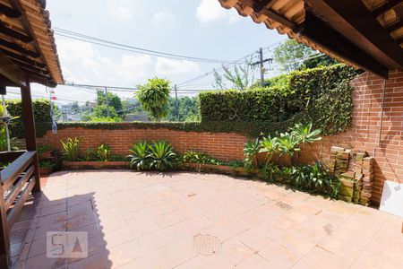 Casa à venda com 280m², 4 quartos e 6 vagas Casa à venda com 280m², 4 quartos e 6 vagasJardim (1º andar)