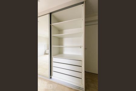 Apartamento para alugar com 164m², 4 quartos e 2 vagasQuarto - Suite 3