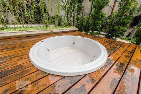 Apartamento para alugar com 164m², 4 quartos e 2 vagasÁrea Comum - Ofurô